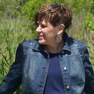 Meet your Posher, Marcia